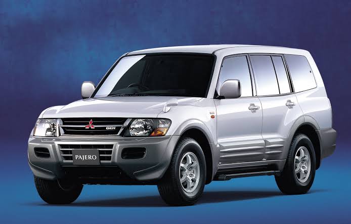 pajero gen 1